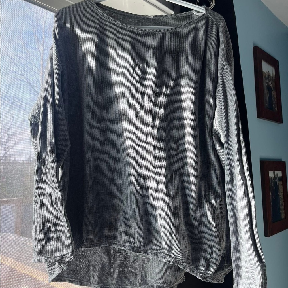 lululemon athletica Gray Long Sleeve Top